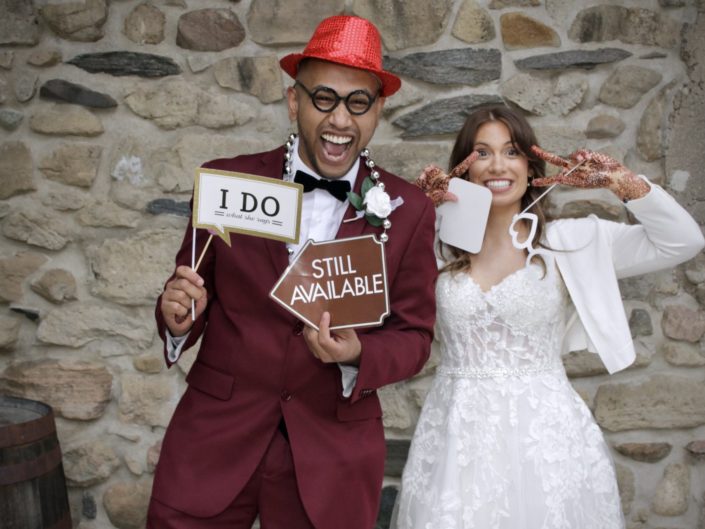 Vanessa & Aezaz